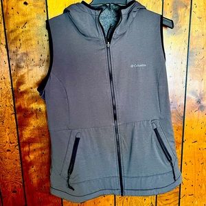 Reversible Women’s Columbia Vest